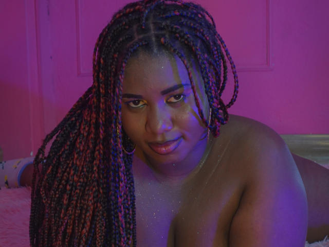 Dilay - Live sex cam - 25137873