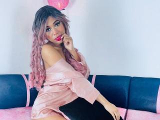 SalomeBenz - Live sex cam - 25140845