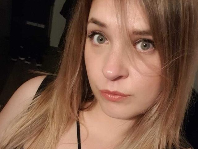 SexexCouple - Live sex cam - 25142825