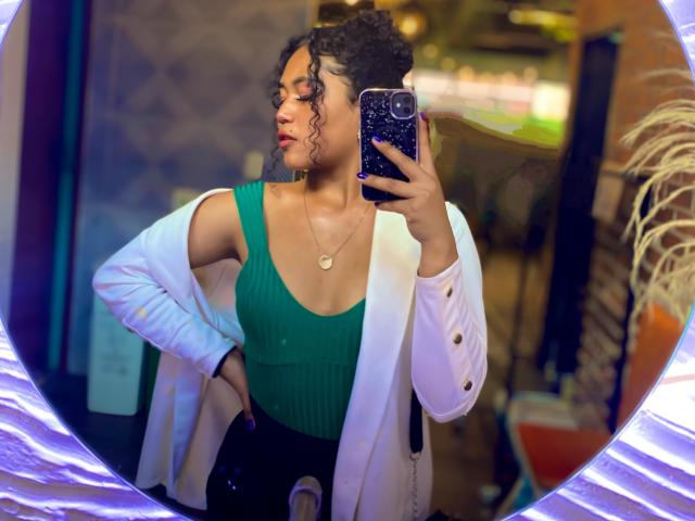 SophieSonyas - Sexe cam en vivo - 25145053