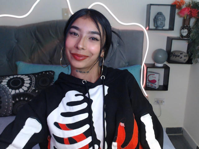 MaddyParker - Live porn &amp; sex cam - 25145665