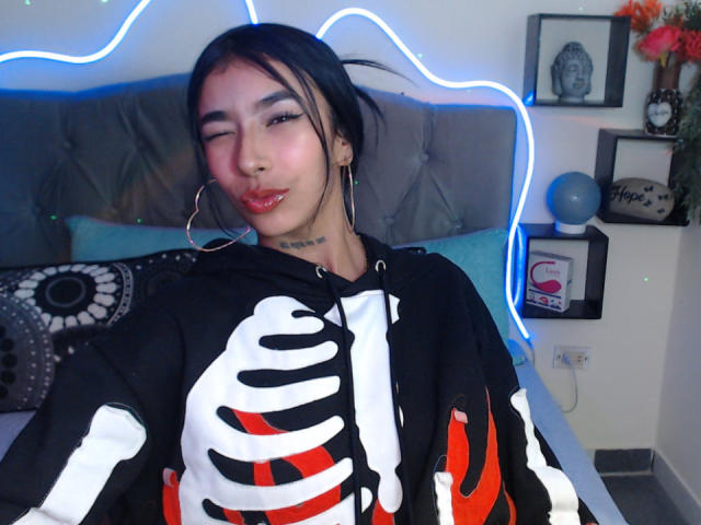 MaddyParker - Live sex cam - 25145673