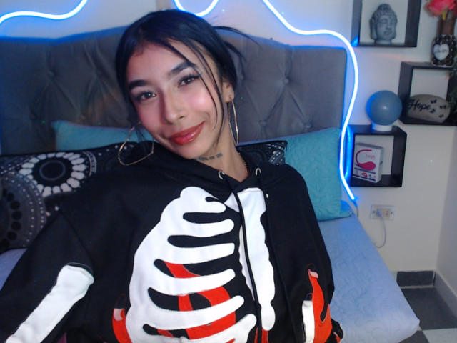 MaddyParker - Live sexe cam - 25145685