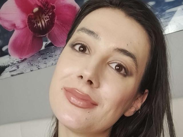 JuliaHuntis - Live sex cam - 25146337