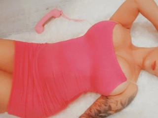 Adriana-del-Rossi - Live Sex Cam - 25146853
