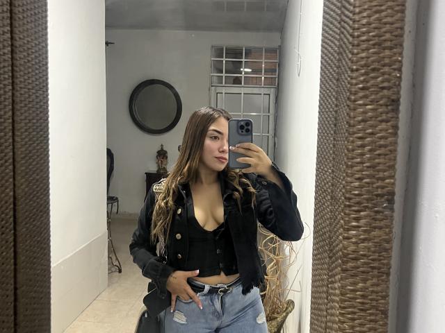 SharonKlart - Sexe cam en vivo - 25148777
