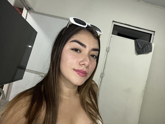 SharonKlart - Live porn &amp; sex cam - 25148785