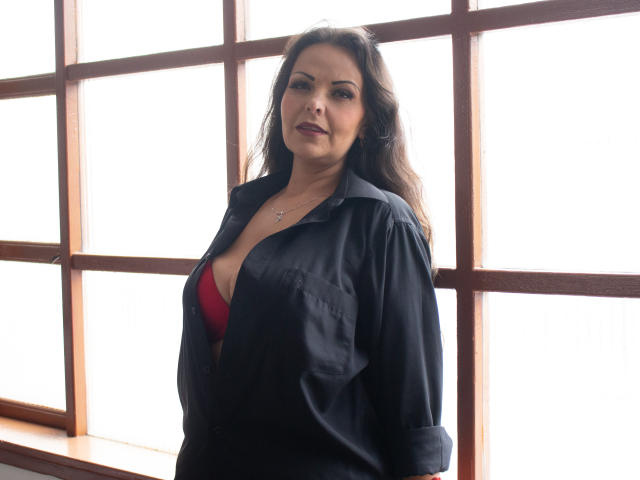 MelissaTheas - Live sex cam - 25149341