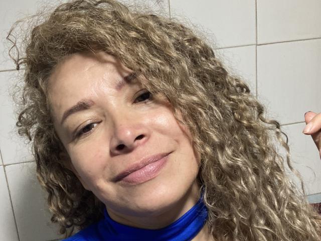 DalilaSuperHot - Sexe cam en vivo - 25151741