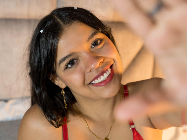LinaSanttacruz - Porno na żywo i seks kamera - 25152285