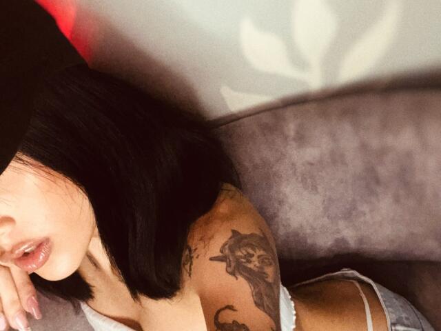 HarleyRoods - Live sexe cam - 25152525