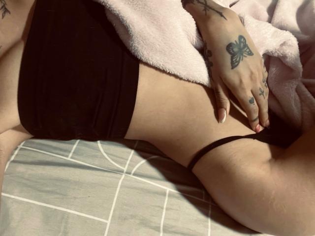 HarleyRoods - Live Sex Cam - 25152625