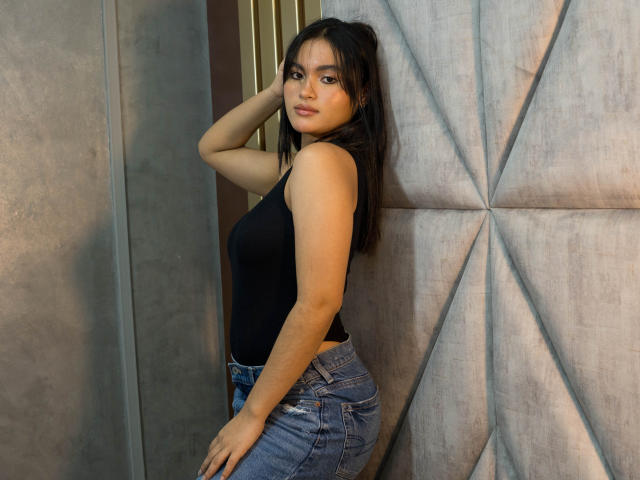 MiiaPalmer - Live sex cam - 25154125