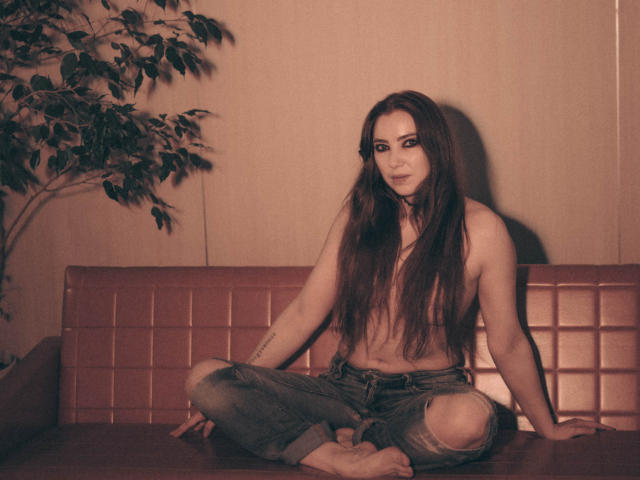 Decadance - Camera khiêu dâm &amp; quyến rũ trực tiếp - 25163517