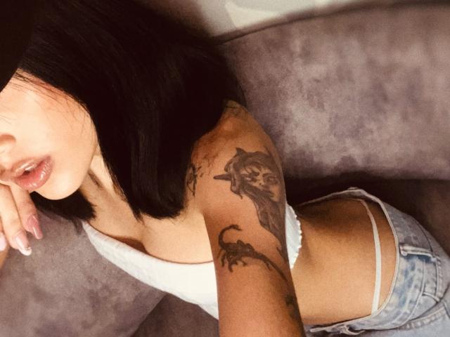 HarleyRoods - Live sex cam - 25165097