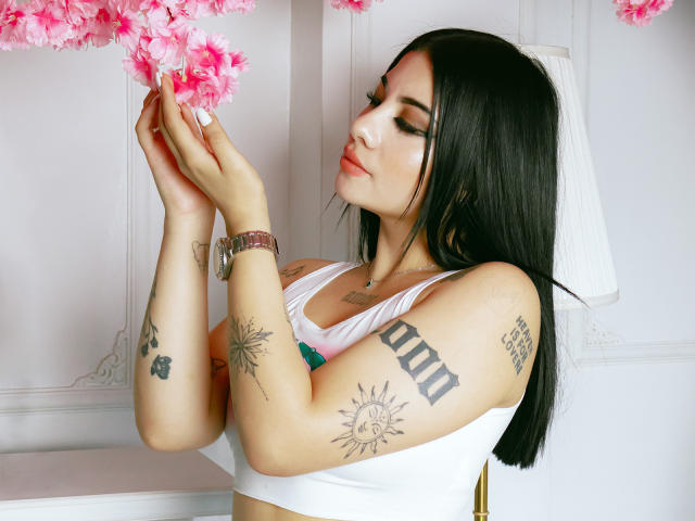 NatallieBlue - Live sex cam - 25165653