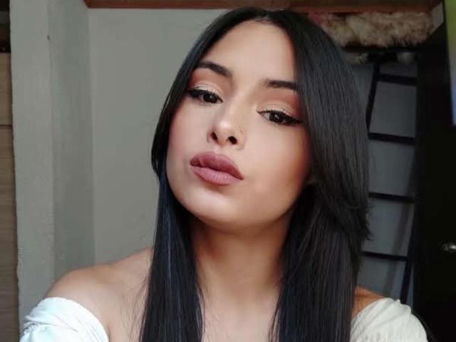 EmilyValeria - Live porn &amp; sex cam - 25166793