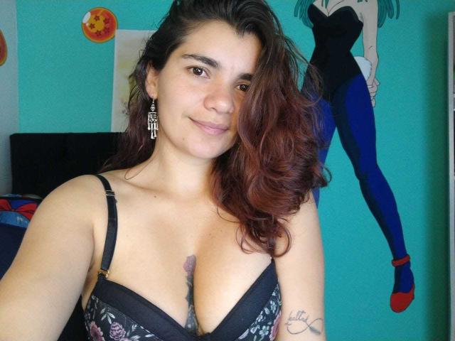 BulmaHot - Live porn &amp; sex cam - 25167261