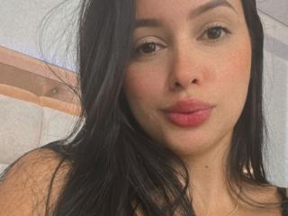 EmilyParkerr - Live porn &amp; sex cam - 25168437