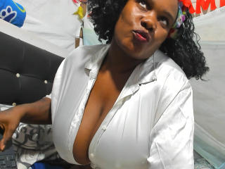 AgathaBlossom - Live sex cam - 25168485