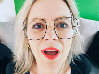 MiaHase-hot - Live sexe cam - 25170401