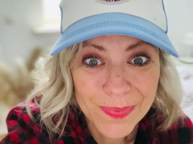 MiaHase-hot - сексуальная веб-камера в реальном времени - 25170409