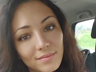 AmelyBrown - Live porn &amp; sex cam - 25171037