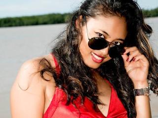 LovelyCrissy - Live sex cam - 25171573