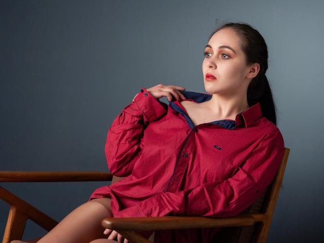 IziPaterson - Live sex cam - 25172153