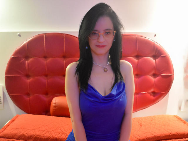 AlanaMoneth - Sexe cam en vivo - 25175477