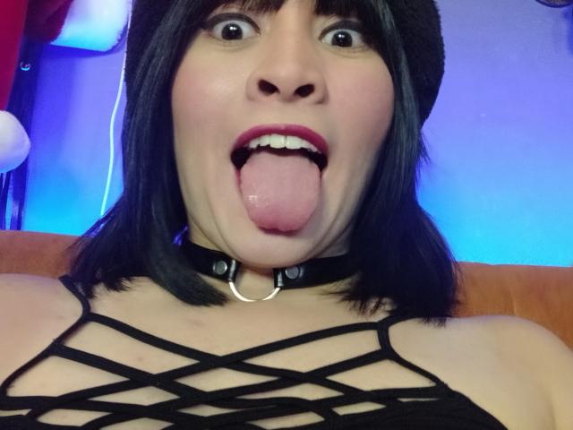 IsisDiosa - Live Sex Cam - 25182353