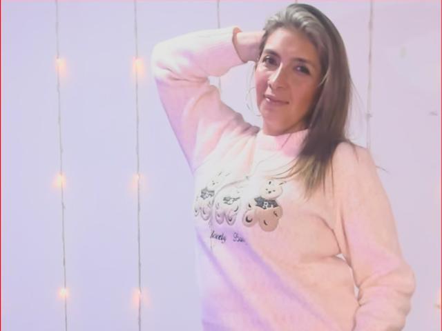 MichelleDumont - Live sex cam - 25183709