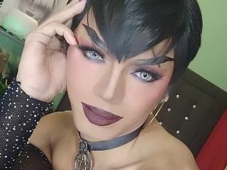 KinkiNikkiTS - Live sex cam - 25186845
