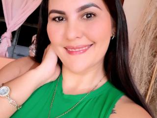 KatieCastillo - Live porn &amp; sex cam - 25188537