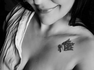 KatieCastillo - Live porn &amp; sex cam - 25188589