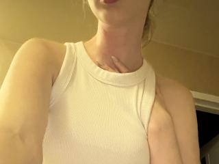 SelinaRose - Live sex cam - 25189873