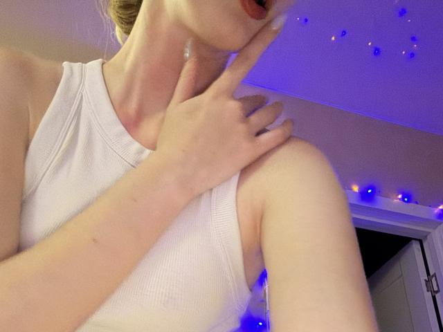 SelinaRose - Sexe cam en vivo - 25190177