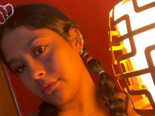 AliceRosss - Live sex cam - 25191645