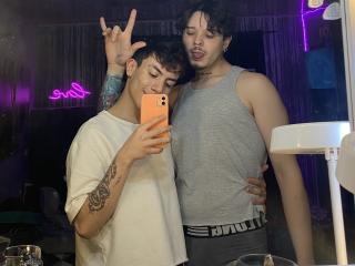 AronJames - Live sex cam - 25193097