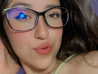 KatiaRogers - Live Sex Cam - 25202077