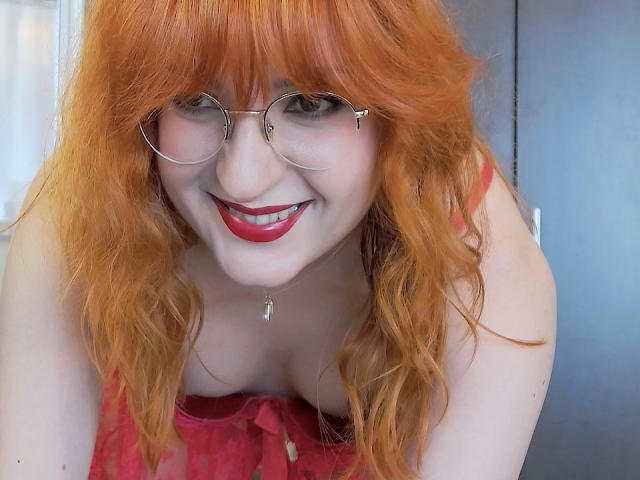 MoonBlossom - Sexe cam en vivo - 25202301