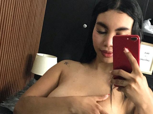 LaureneX - Live sex cam - 25202949