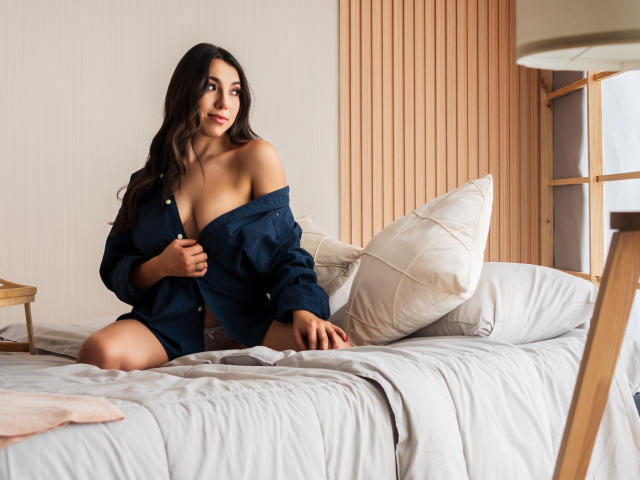 MiaReed - Live porn &amp; sex cam - 25203893