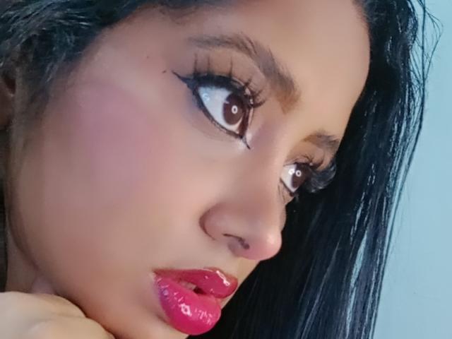 MariaCatalina - Live sex cam - 25205829