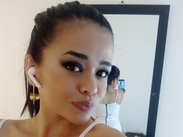 MistressVictoriaa - Live porn &amp; sex cam - 25212045