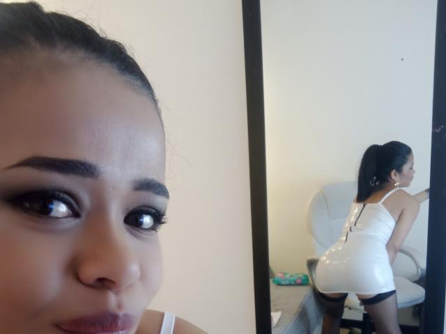 MistressVictoriaa - Live sex cam - 25212053