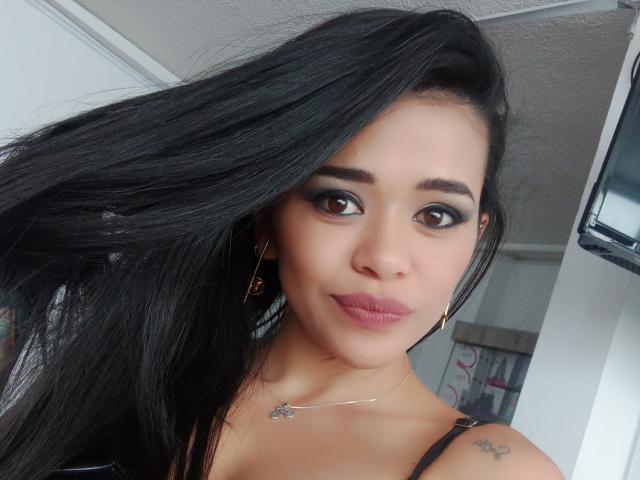 MistressVictoriaa - Live porn &amp; sex cam - 25212145