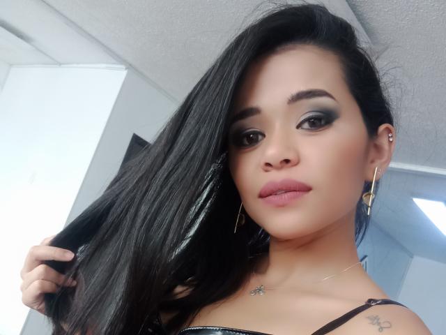 MistressVictoriaa - Live porn &amp; sex cam - 25212285