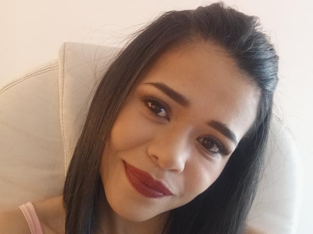 MistressVictoriaa - Live porn &amp; sex cam - 25212529