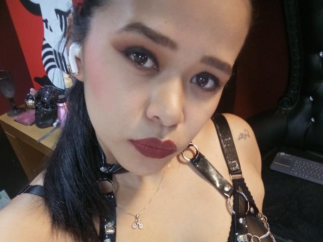 MistressVictoriaa - Live sex cam - 25212825